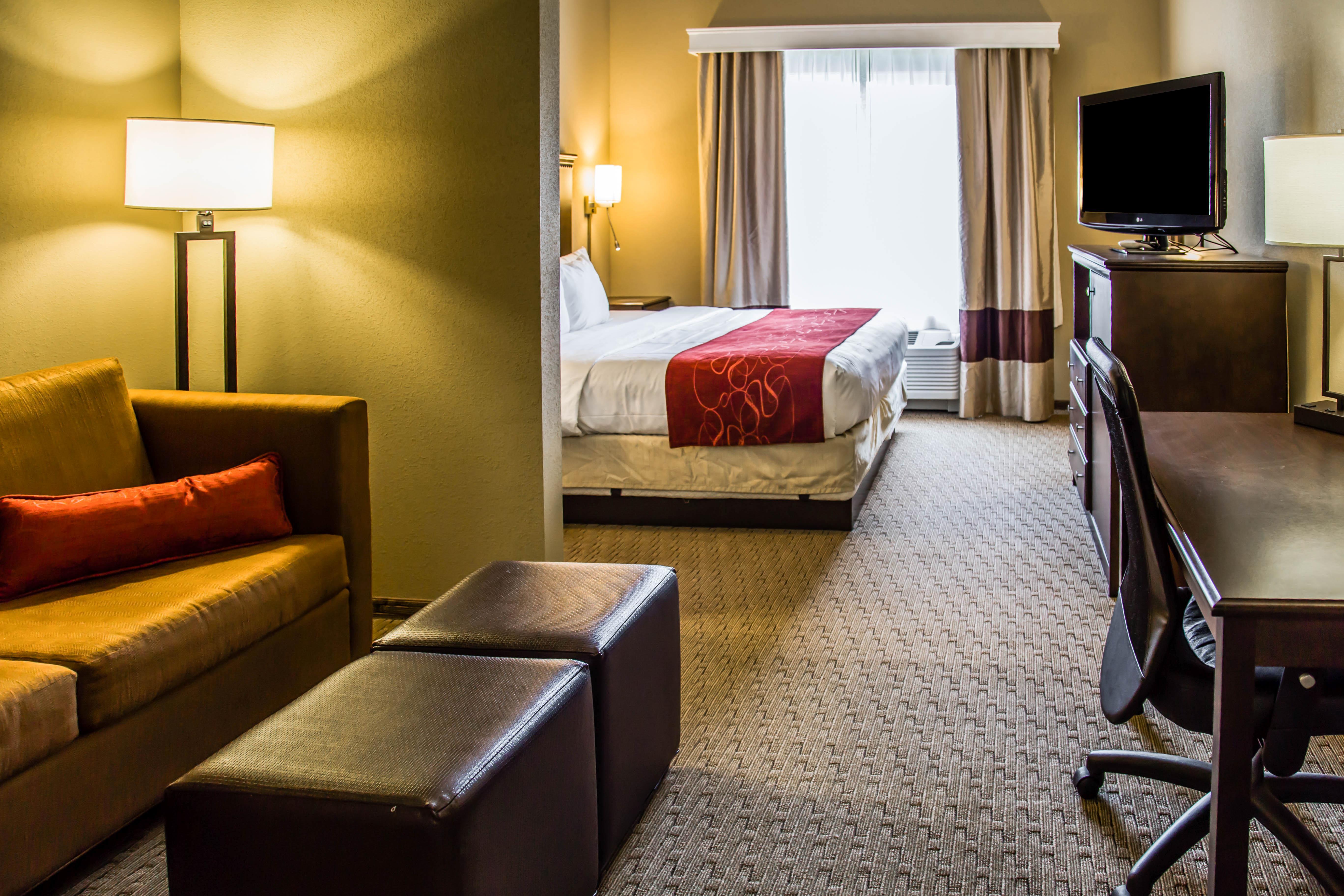 Comfort Suites Sarasota-Siesta Key Vamo Екстериор снимка