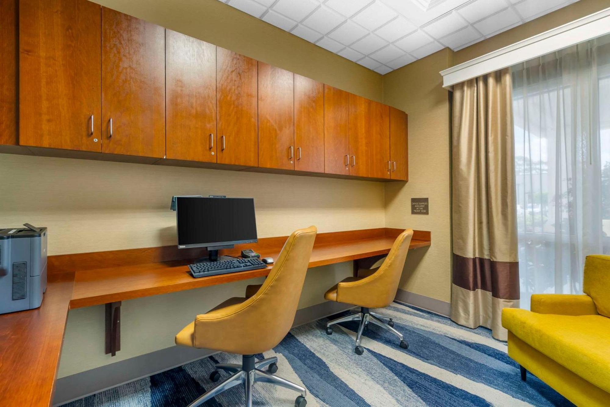 Comfort Suites Sarasota-Siesta Key Vamo Екстериор снимка